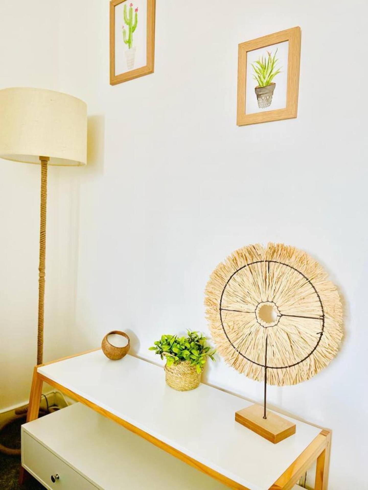 Stunning 3 Double Bedroom Front Appartement